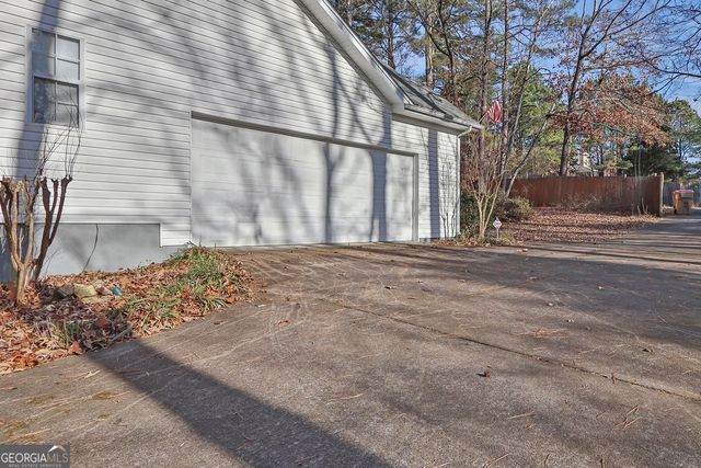 4806 Cash Road, Flowery Branch, GA 30542