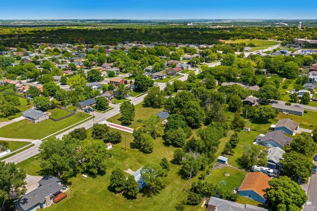 2023 McFarland Road, Junction City, KS 66441