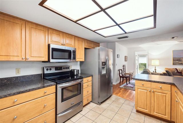 2719 ASHWOOD COURT, Clearwater, FL 33761
