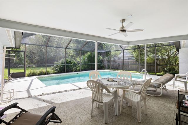 2719 ASHWOOD COURT, Clearwater, FL 33761