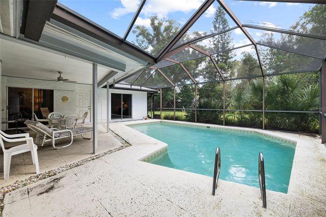 2719 ASHWOOD COURT, Clearwater, FL 33761