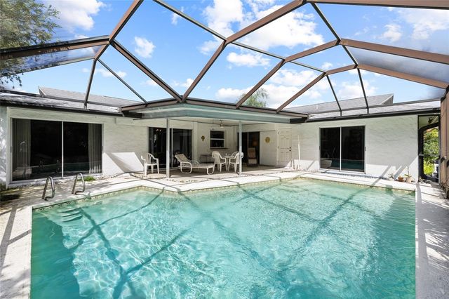 2719 ASHWOOD COURT, Clearwater, FL 33761