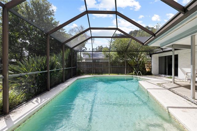 2719 ASHWOOD COURT, Clearwater, FL 33761