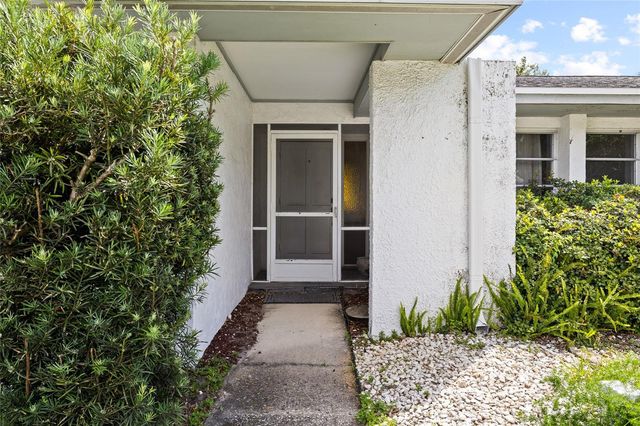2719 ASHWOOD COURT, Clearwater, FL 33761
