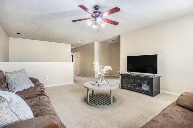 9719 Opal Rock Drive, Rosharon, TX 77583