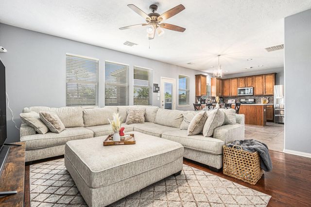 9719 Opal Rock Drive, Rosharon, TX 77583