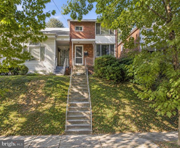 273 HAWAII AVE NE, Washington, DC 20011