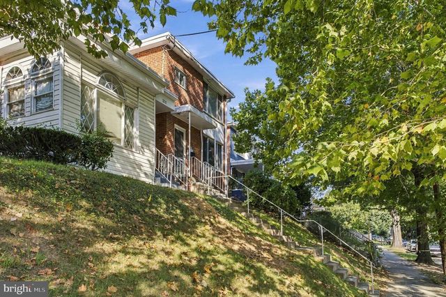 273 HAWAII AVE NE, Washington, DC 20011