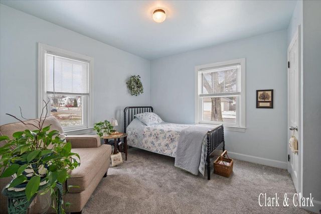 2101 Houseman Avenue, Grand Rapids, MI 49505