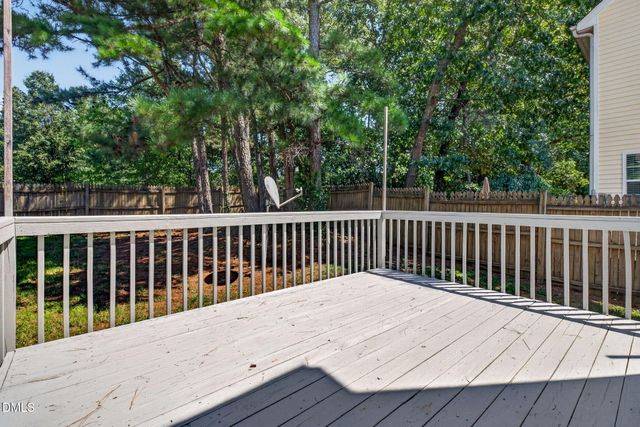 2525 Trailwood Hills Drive, Raleigh, NC 27603