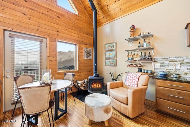 408 Eagle Ridge Road, Roan Mountain, TN 37687