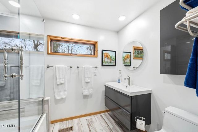 408 Eagle Ridge Road, Roan Mountain, TN 37687