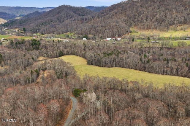 408 Eagle Ridge Road, Roan Mountain, TN 37687