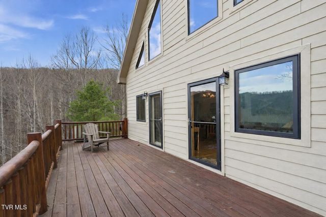 408 Eagle Ridge Road, Roan Mountain, TN 37687