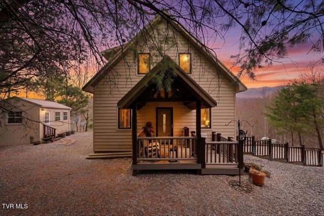 408 Eagle Ridge Road, Roan Mountain, TN 37687