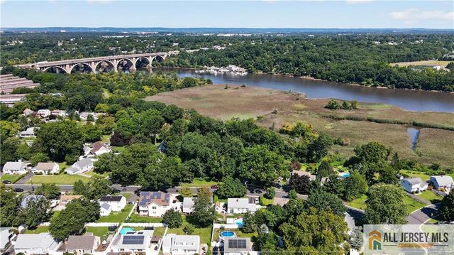 112 Tunison Road, New Brunswick, NJ 08901
