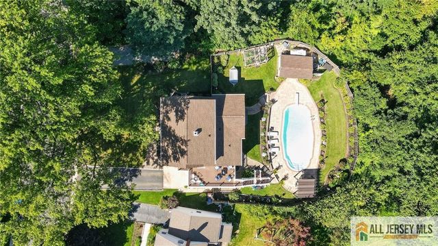 112 Tunison Road, New Brunswick, NJ 08901