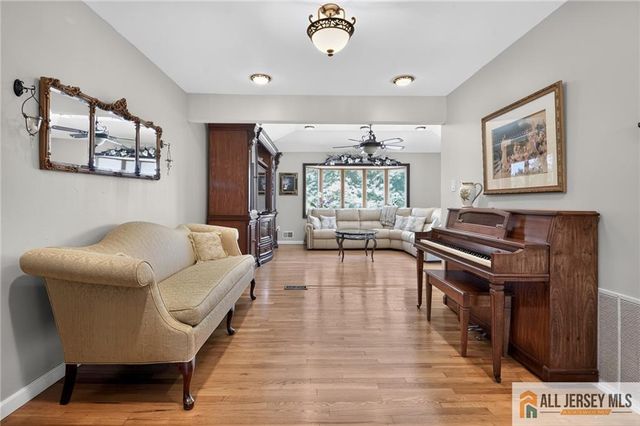 112 Tunison Road, New Brunswick, NJ 08901