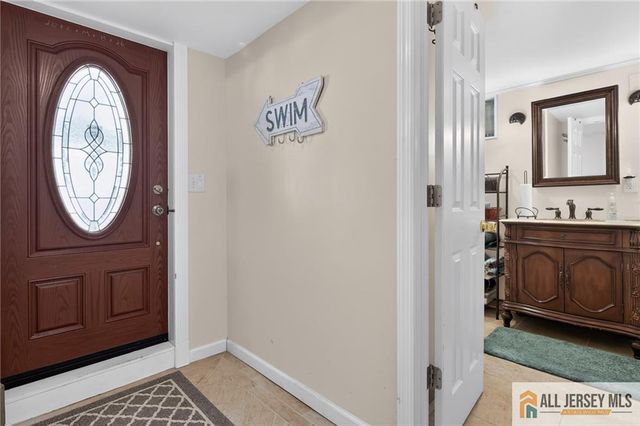 112 Tunison Road, New Brunswick, NJ 08901