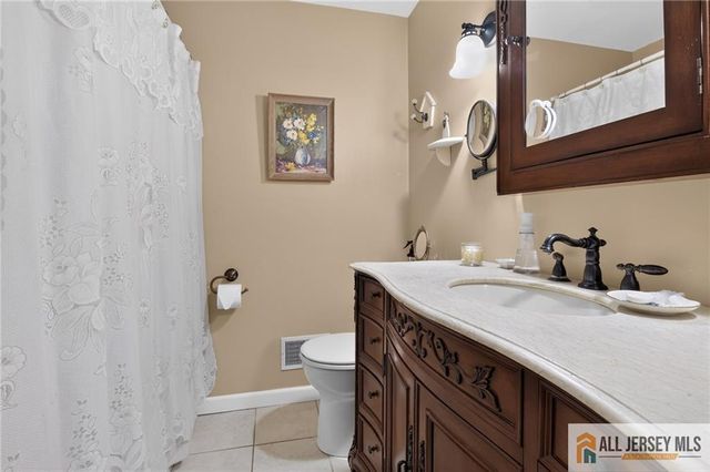112 Tunison Road, New Brunswick, NJ 08901