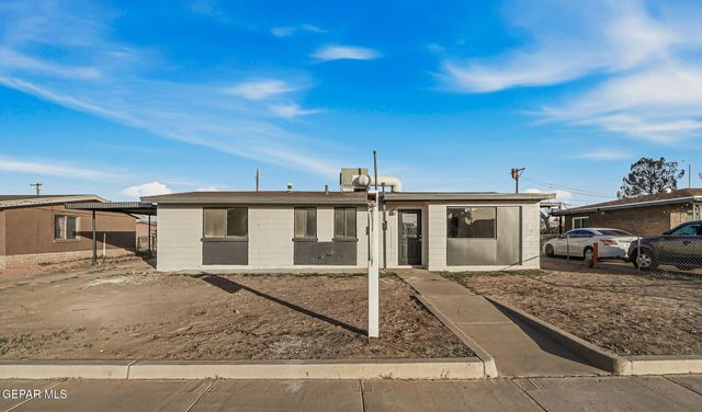 148 PAPAYA Street, El Paso, TX 79915