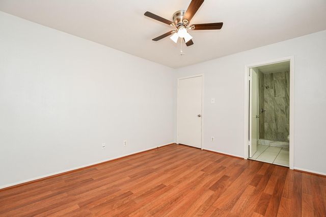 4206 Belle Park Drive 4206, Houston, TX 77072