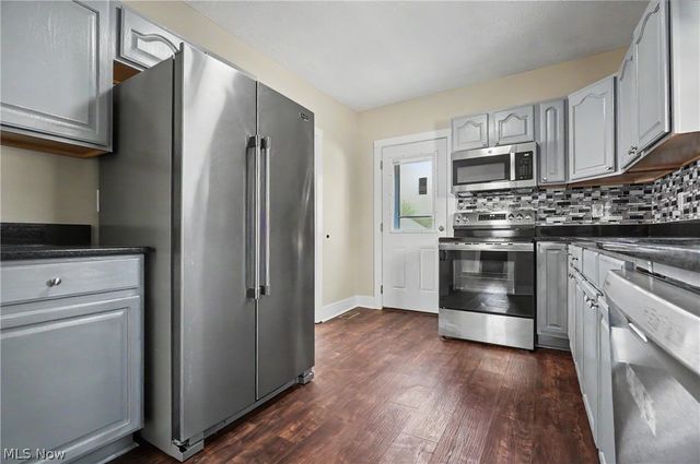 519 Day Street, Ravenna, OH 44266
