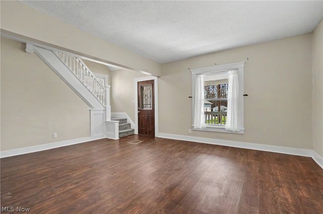 519 Day Street, Ravenna, OH 44266