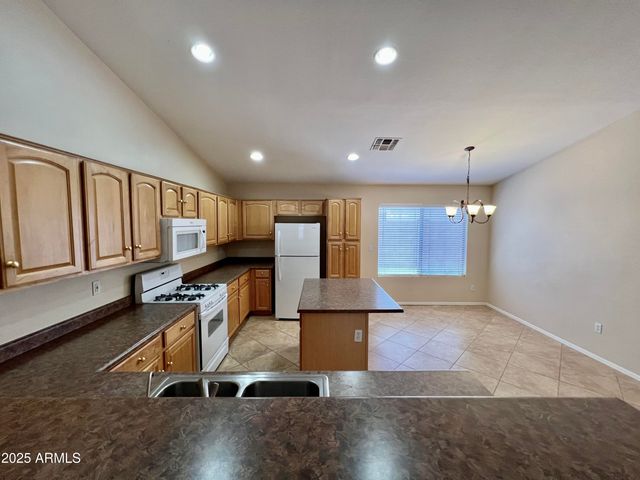 4166 E Sundance Avenue, Gilbert, AZ 85297
