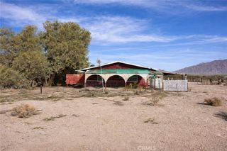 88020 Amboy, 29 Palms, CA 92277