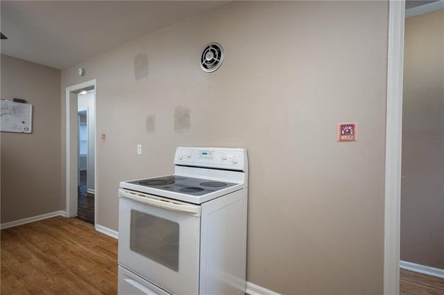 111 WALLER Avenue, Excelsior Springs, MO 64024