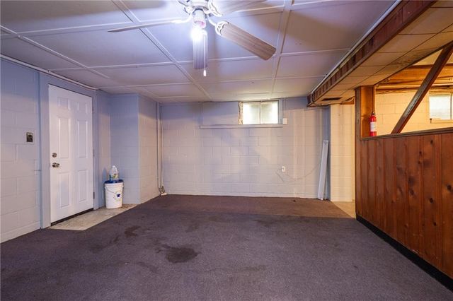 111 WALLER Avenue, Excelsior Springs, MO 64024