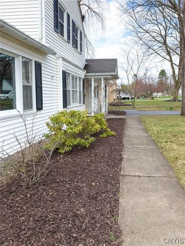 12 Windsor Terrace, New Hartford, NY 13501
