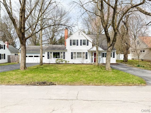12 Windsor Terrace, New Hartford, NY 13501