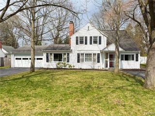 12 Windsor Terrace, New Hartford, NY 13501