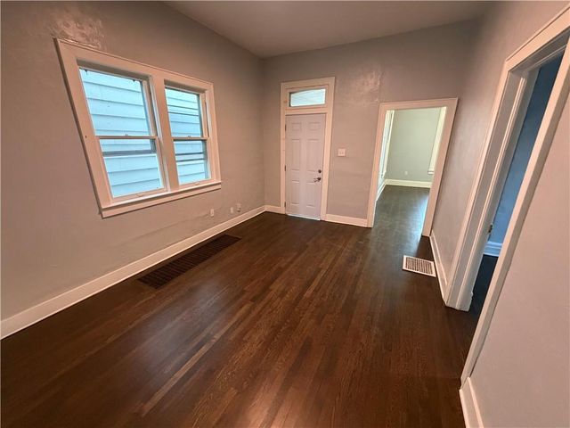 518 Barnett Avenue, Kansas City, KS 66101