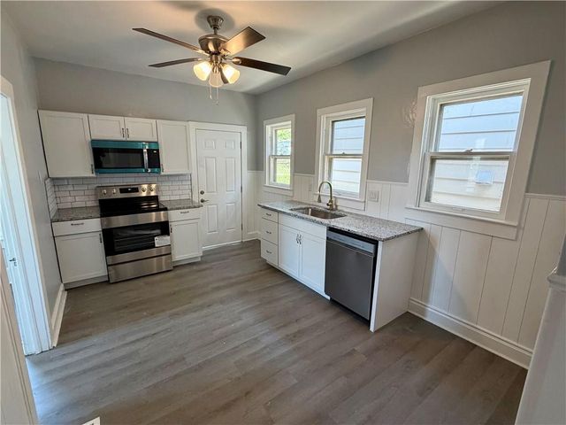 518 Barnett Avenue, Kansas City, KS 66101