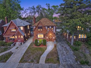 19174 Woodingham Drive, Detroit, MI 48221