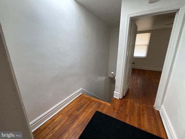 3018 E LARUE SQ E, Baltimore, MD 21225