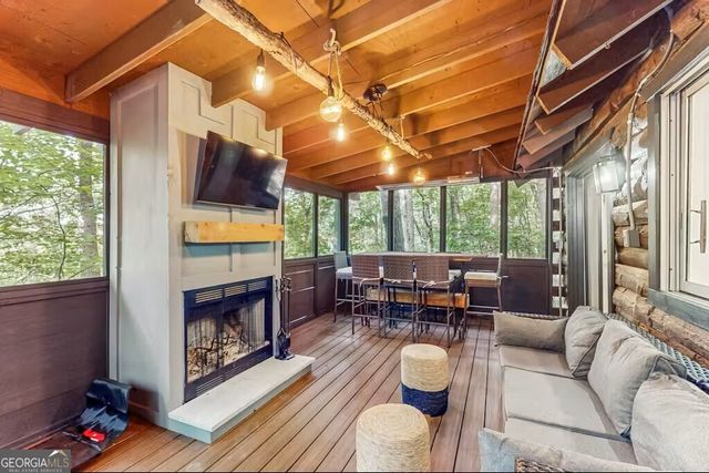 325 PETTIT RIDGE Road, Ellijay, GA 30536