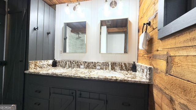 325 PETTIT RIDGE Road, Ellijay, GA 30536