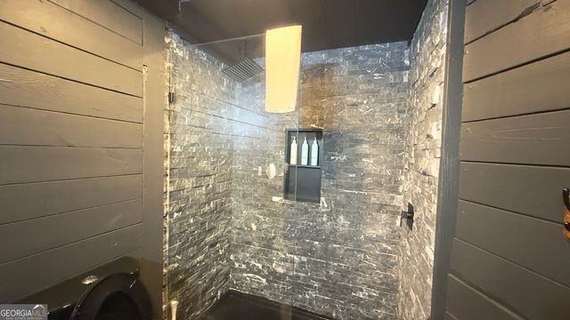 325 PETTIT RIDGE Road, Ellijay, GA 30536