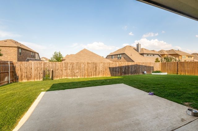 734 Larkspur Lane, Midlothian, TX 76065