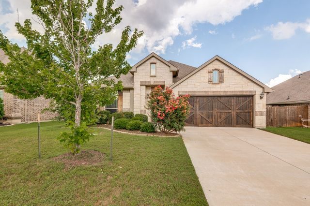 734 Larkspur Lane, Midlothian, TX 76065