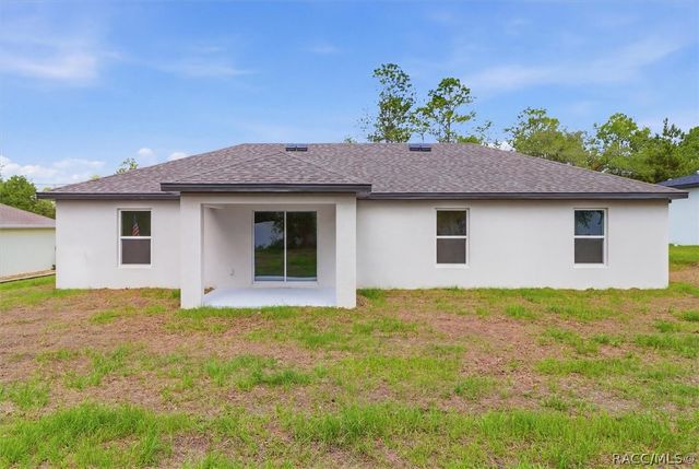 8121 N Tiny Lily Drive, Dunnellon, FL 34434