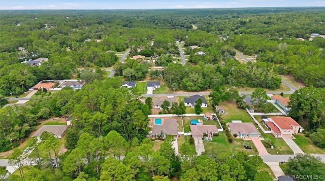 8121 N Tiny Lily Drive, Dunnellon, FL 34434