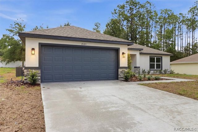 8121 N Tiny Lily Drive, Dunnellon, FL 34434