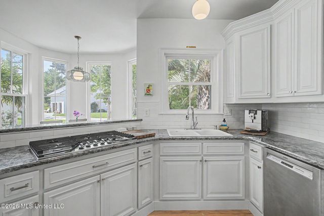 215 Blue Heron Cove, Waveland, MS 39576