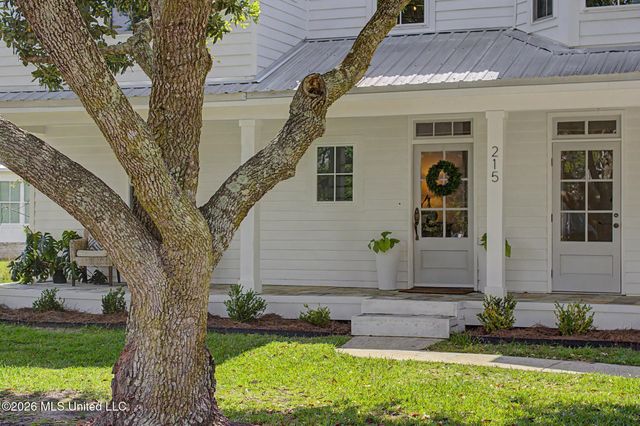 215 Blue Heron Cove, Waveland, MS 39576