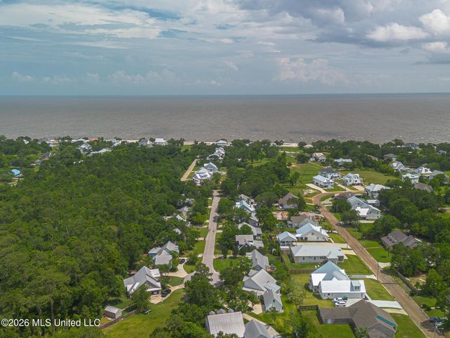 215 Blue Heron Cove, Waveland, MS 39576
